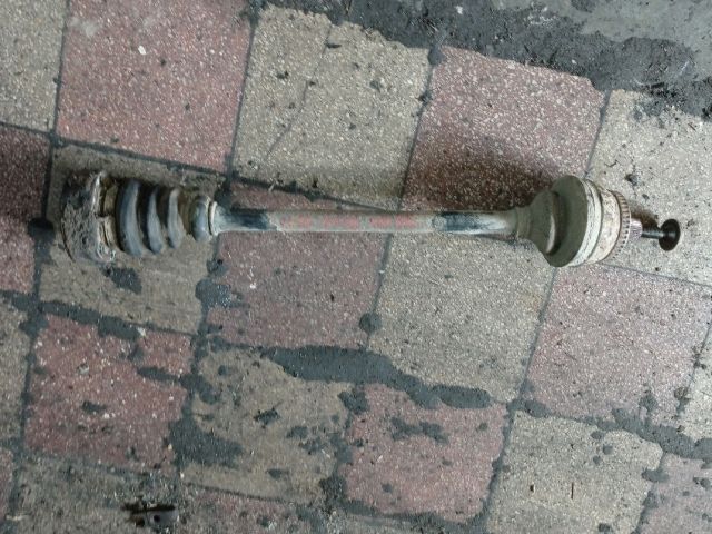 bontott VW PASSAT B5 Bal hátsó Féltengely