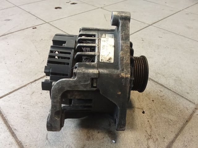 bontott VW PASSAT B5 Generátor