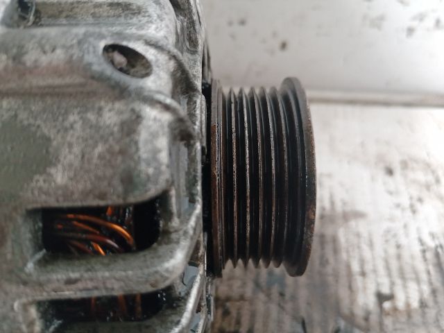 bontott VW PASSAT B5 Generátor