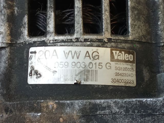 bontott VW PASSAT B5 Generátor