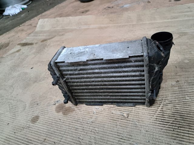 bontott VW PASSAT B5 Intercooler