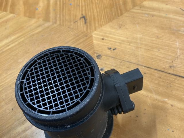 bontott VW PASSAT B5 Légtömegmérő