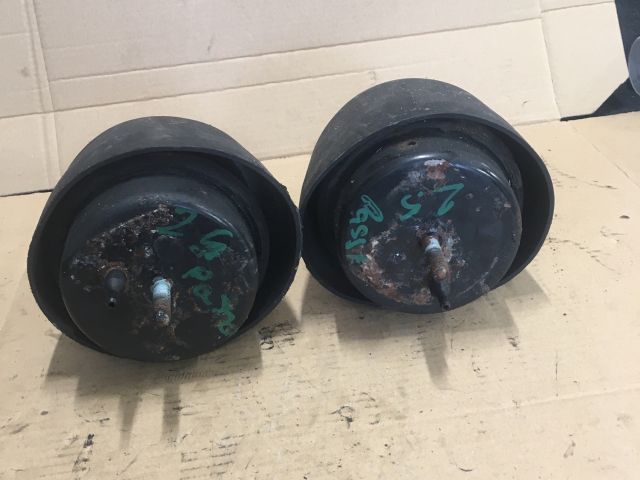 bontott VW PASSAT B5 Motor Tartó Bak (Pozíciófüggetlen)