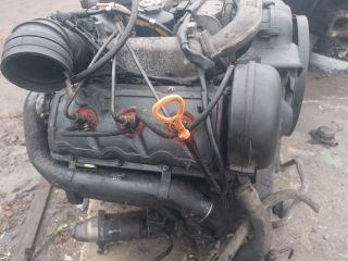 bontott VW PASSAT B5 Komplett Motor (Segédberendezésekkel)