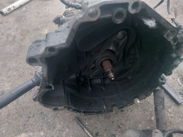 bontott VW PASSAT B5 Váltó (Mechanikus)