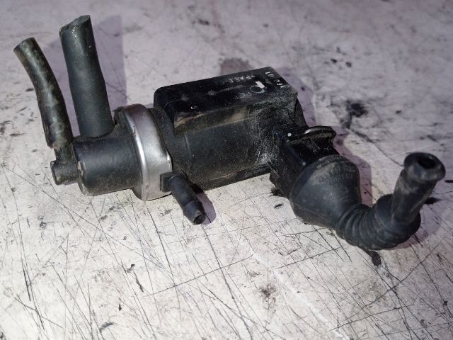 bontott VW PASSAT B5 Turbó Vákum Szelep