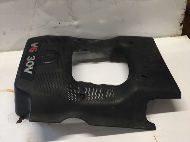 bontott VW PASSAT B5 Felső Motorburkolat