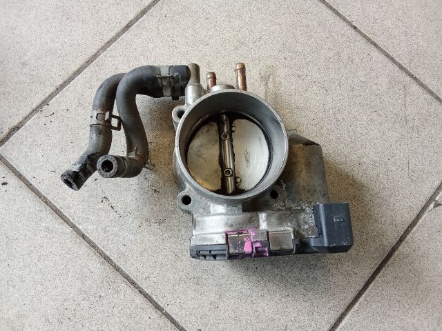 bontott VW PASSAT B5 Fojtószelep (Elektromos)