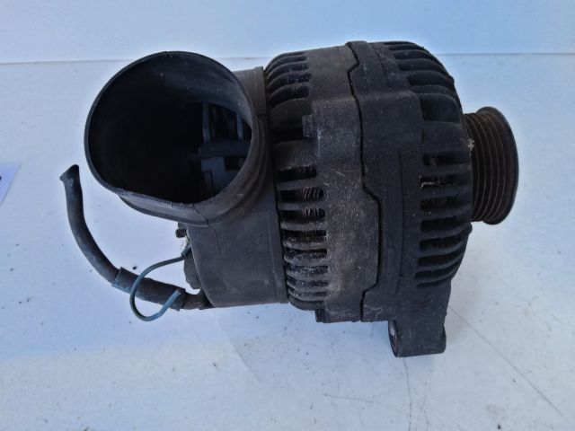 bontott VW PASSAT B5 Generátor