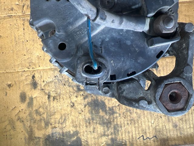 bontott VW PASSAT B5 Generátor