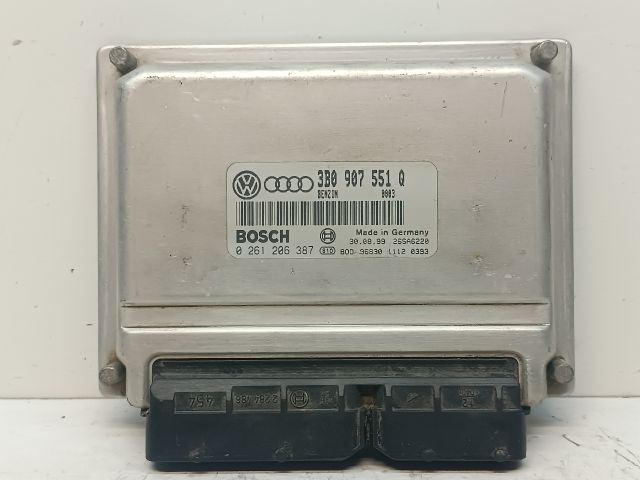 bontott VW PASSAT B5 Motorvezérlő