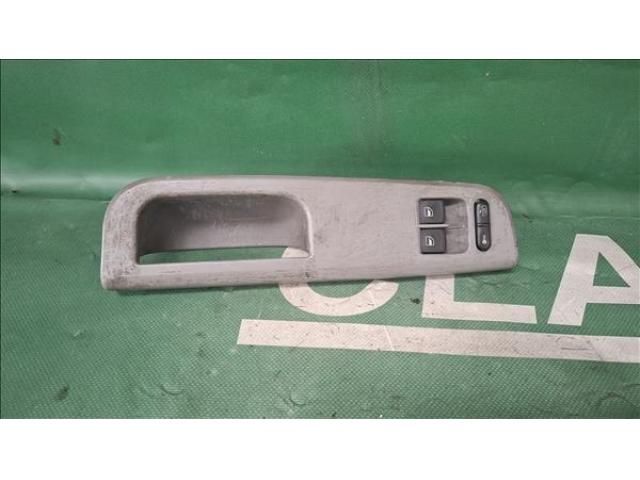 bontott VW PASSAT B5 Ablakemelő Kapcsoló Négyes / Kettes