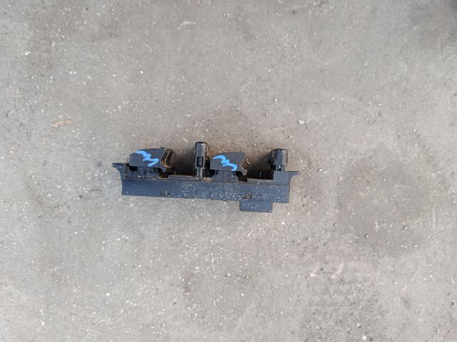 bontott VW PASSAT B5 Ablakemelő Kapcsoló Négyes / Kettes