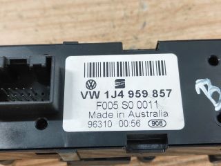 bontott VW PASSAT B5 Ablakemelő Kapcsoló Négyes / Kettes