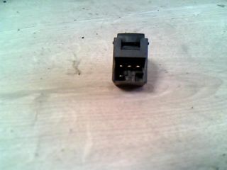 bontott VW PASSAT B5 Ablakemelő Kapcsoló (Pozíciófüggetlen)