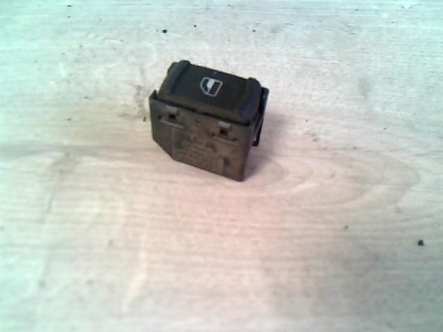 bontott VW PASSAT B5 Ablakemelő Kapcsoló (Pozíciófüggetlen)