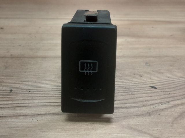 bontott VW PASSAT B5 Ablakfűtés Kapcsoló