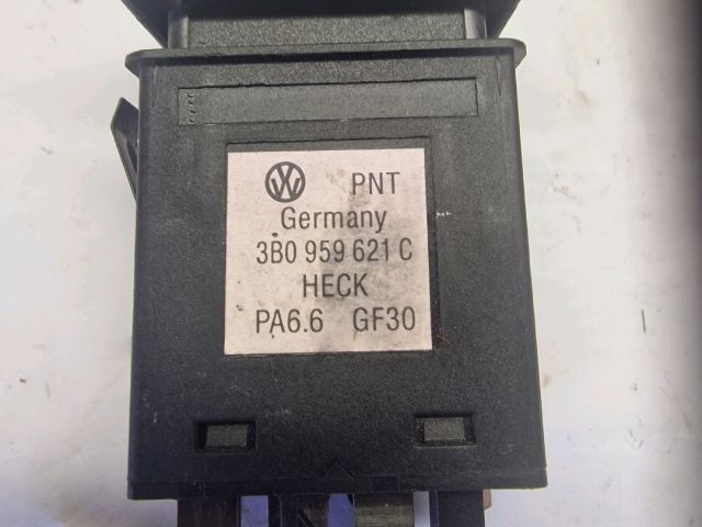 bontott VW PASSAT B5 Ablakfűtés Kapcsoló