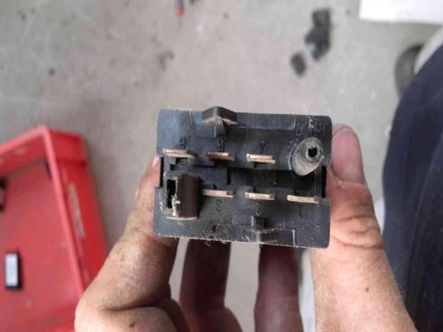 bontott VW PASSAT B5 Ablakfűtés Kapcsoló