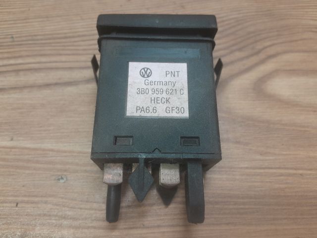 bontott VW PASSAT B5 Ablakfűtés Kapcsoló