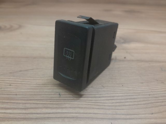 bontott VW PASSAT B5 Ablakfűtés Kapcsoló