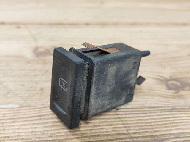 bontott VW PASSAT B5 Ablakfűtés Kapcsoló