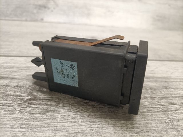 bontott VW PASSAT B5 Ablakfűtés Kapcsoló