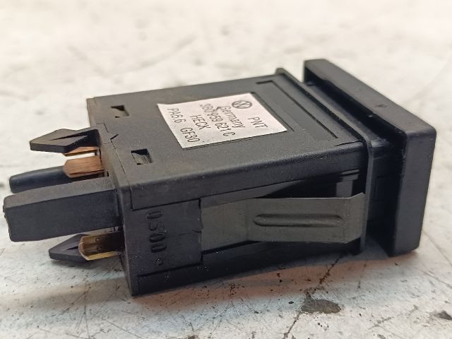 bontott VW PASSAT B5 Ablakfűtés Kapcsoló