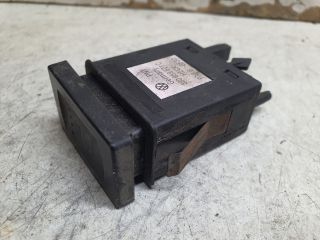 bontott VW PASSAT B5 Ablakfűtés Kapcsoló