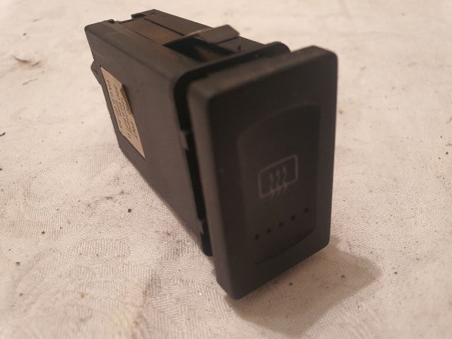 bontott VW PASSAT B5 Ablakfűtés Kapcsoló