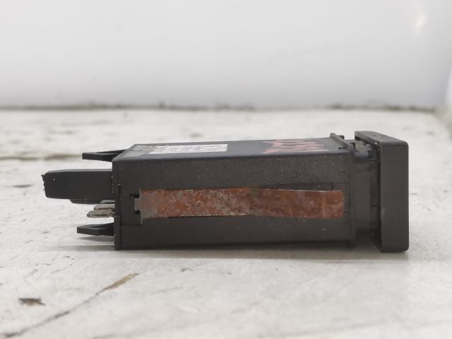 bontott VW PASSAT B5 Ablakfűtés Kapcsoló