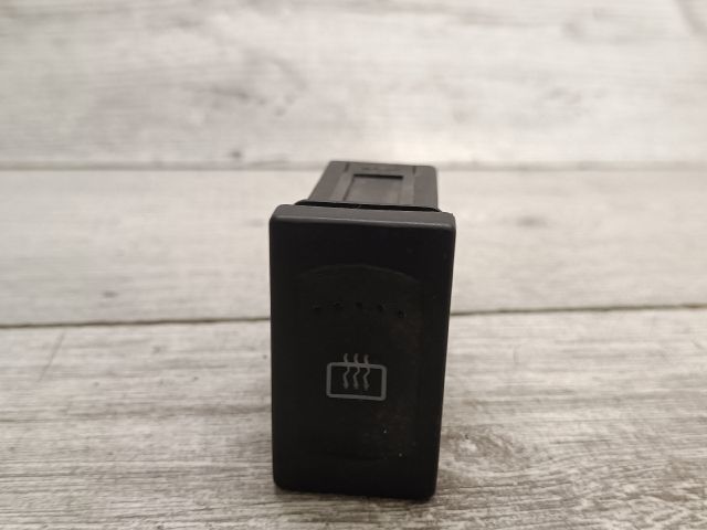 bontott VW PASSAT B5 Ablakfűtés Kapcsoló