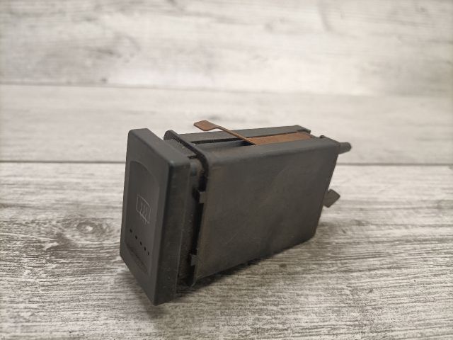 bontott VW PASSAT B5 Ablakfűtés Kapcsoló