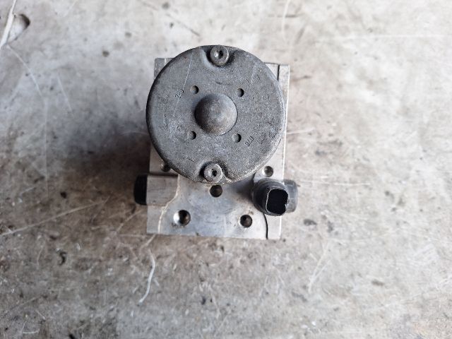 bontott VW PASSAT B5 ABS / ABR / ESP Pumpa