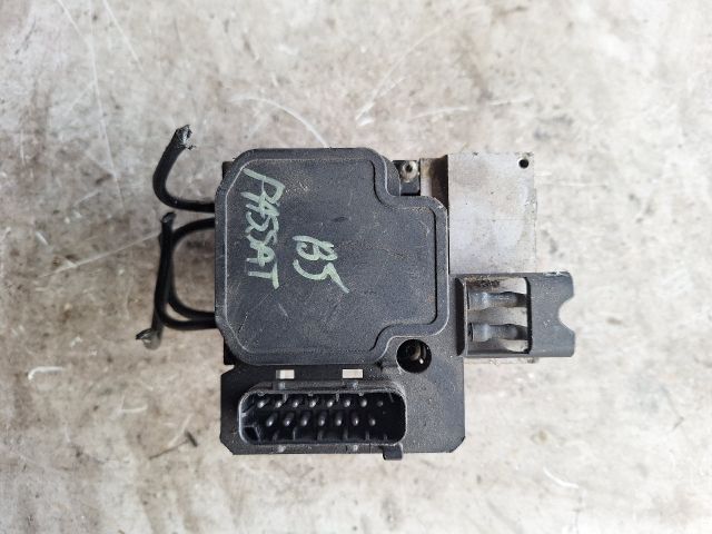 bontott VW PASSAT B5 ABS / ABR / ESP Pumpa