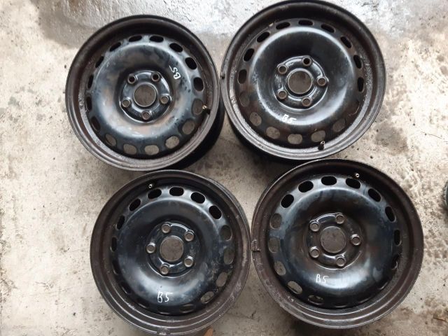 bontott VW PASSAT B5 Acélfelni Szett Gumival