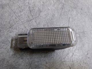 bontott VW PASSAT B5 Ajtó Világítás