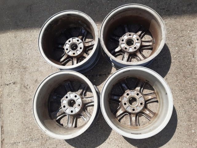 bontott VW PASSAT B5 Alufelni Szett