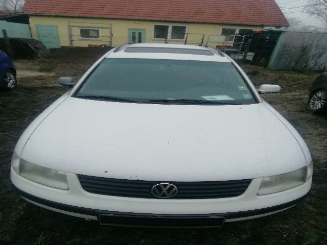 bontott VW PASSAT B5 Bal B Oszlop