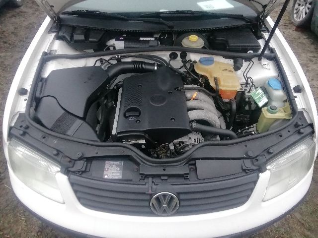 bontott VW PASSAT B5 Bal C Oszlop Burkolat