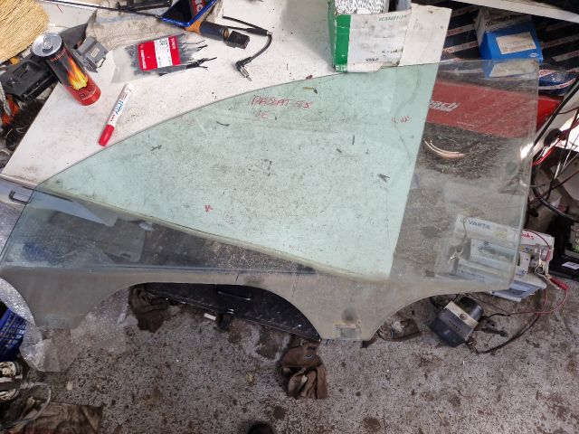 bontott VW PASSAT B5 Bal első Ablak