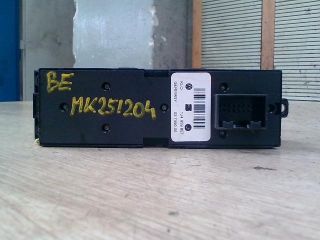 bontott VW PASSAT B5 Bal első Ablakemelő Kapcsoló