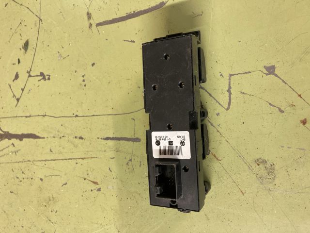 bontott VW PASSAT B5 Bal első Ablakemelő Kapcsoló