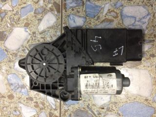bontott VW PASSAT B5 Bal első Ablakemelő Motor
