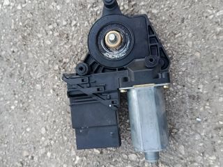 bontott VW PASSAT B5 Bal első Ablakemelő Motor