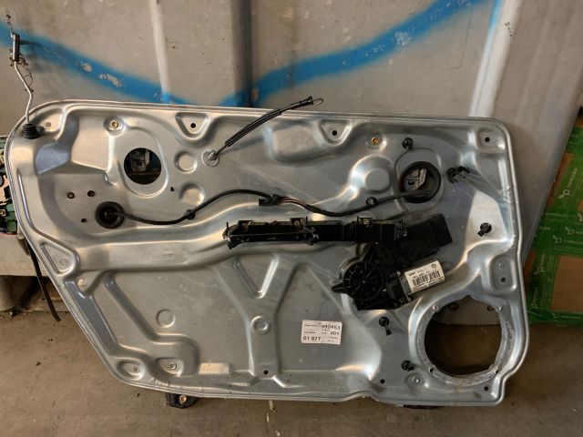 bontott VW PASSAT B5 Bal első Ablakemelő Szerkezet (Elektromos)