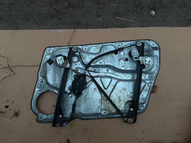 bontott VW PASSAT B5 Bal első Ablakemelő Szerkezet (Elektromos)