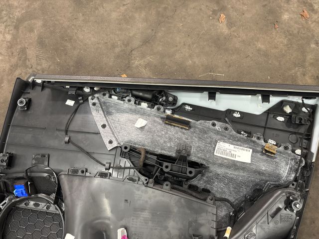 bontott VW PASSAT B5 Bal első Ajtó Kárpit