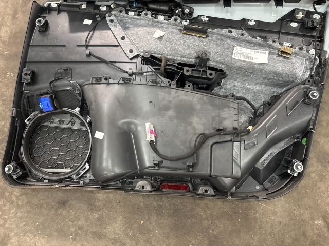 bontott VW PASSAT B5 Bal első Ajtó Kárpit