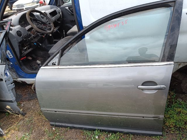 bontott VW PASSAT B5 Bal első Ajtó (Részeivel)